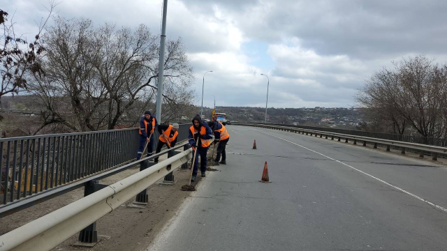 Работы по ремонту и обслуживанию дорожной инфраструктуры, проведенные 18-24 марта